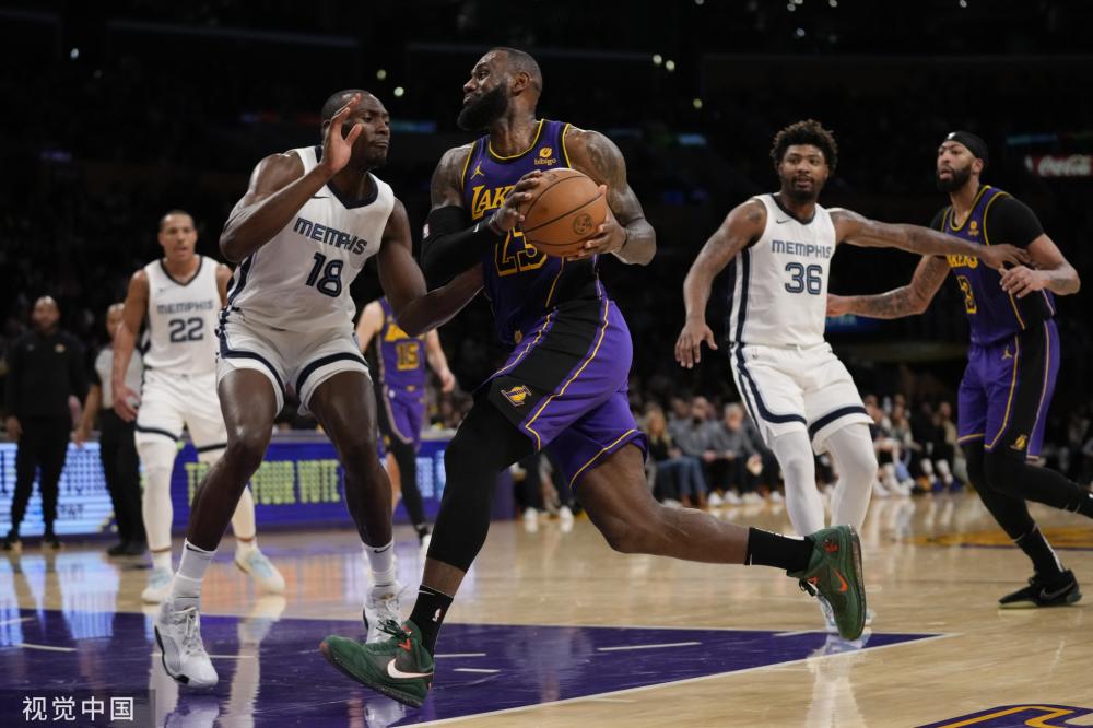 展现的韧性 展现的韧性